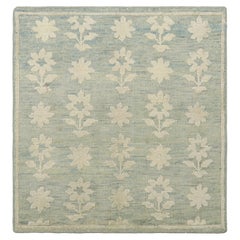 Échantillon de tapis personnalisé Rug & Kilim's Block Print, bleu avec motifs floraux crème