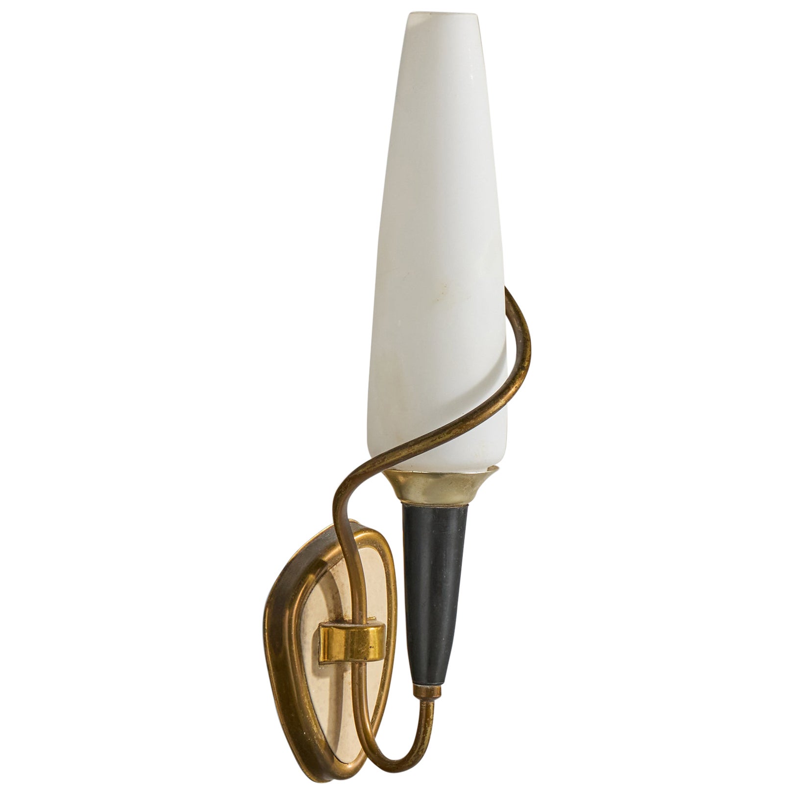 French Designer, Wall Light, Brass, Metal, France, 1950s For Sale