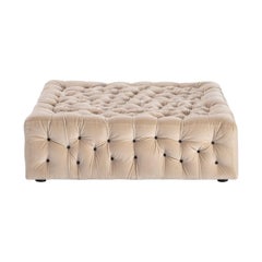 Pouf in velluto La Michetta 115 in nocciola di Gaetano Pesce