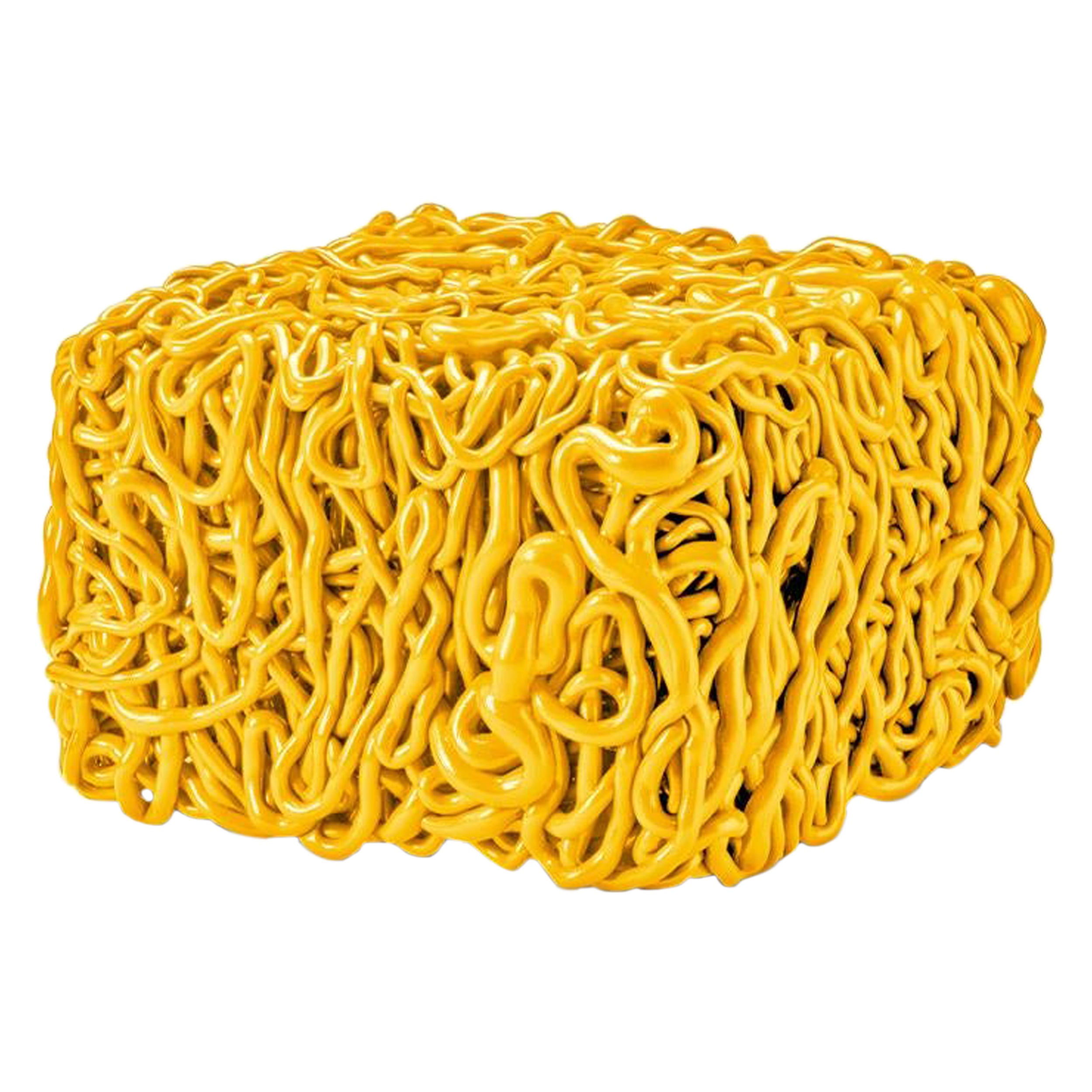 Pouf Senzafine in poliuretano giallo di Gaetano Pesce