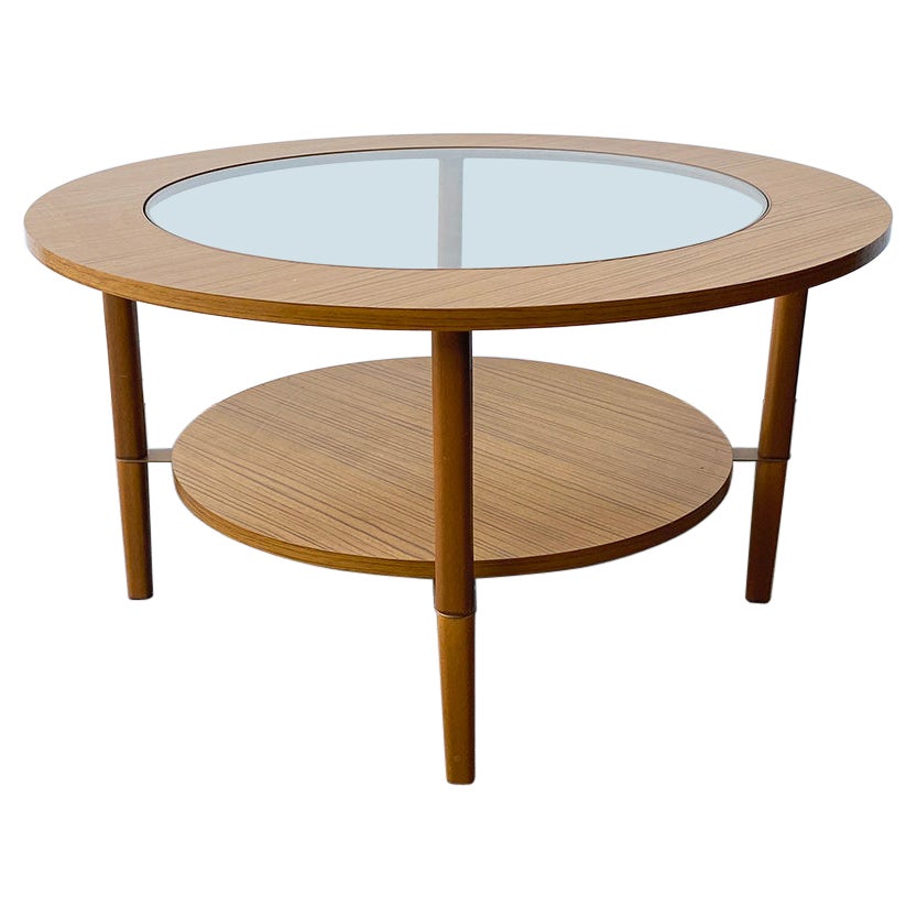 Mid-Century Modern circular coffee table by Schreiber