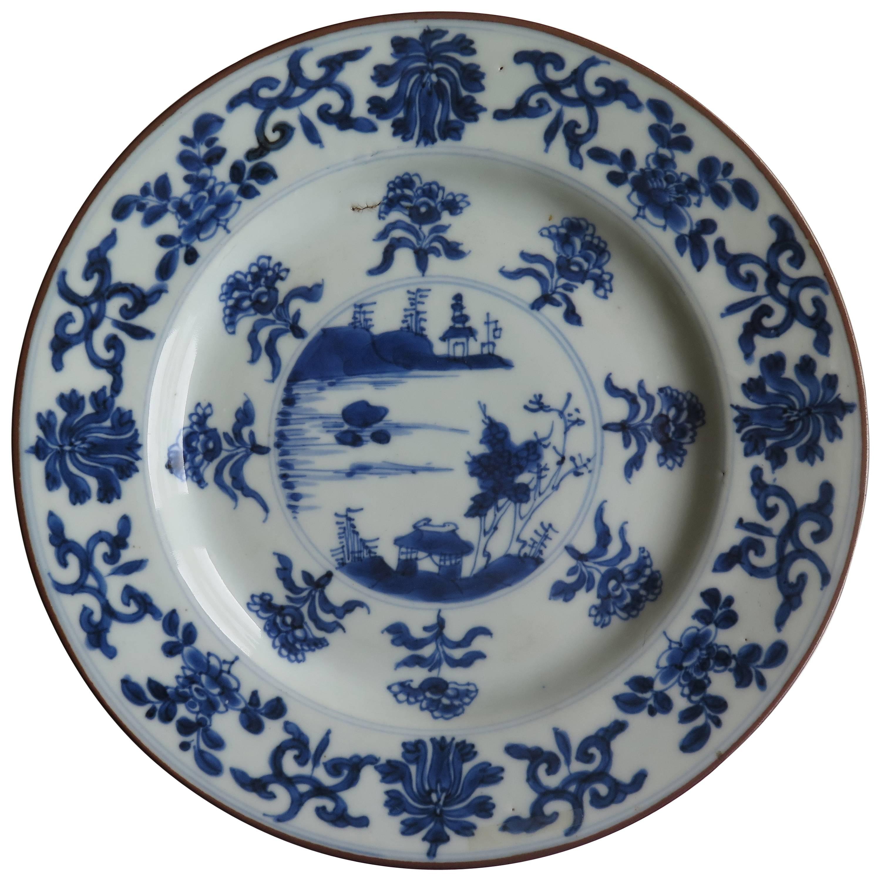 Qing, "Kangxi" Period, Chinese Plate, Blue and White Porcelain, circa 1700