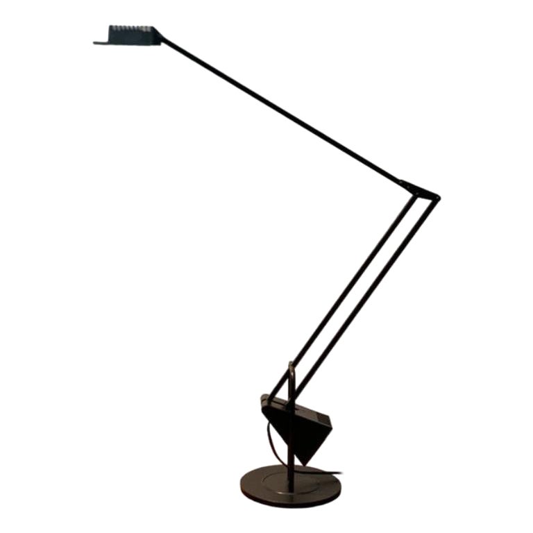 Lampada da tavolo postmoderna con fenicottero di Fridolin Naef per Luxo, anni '80