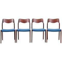 Mid-Century Modern Set of 4 Chairs in Rosewood, Model 71 by Niels O. Møller