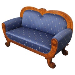 Antique Causeuse autrichienne Biedermeier en marqueterie de broussin