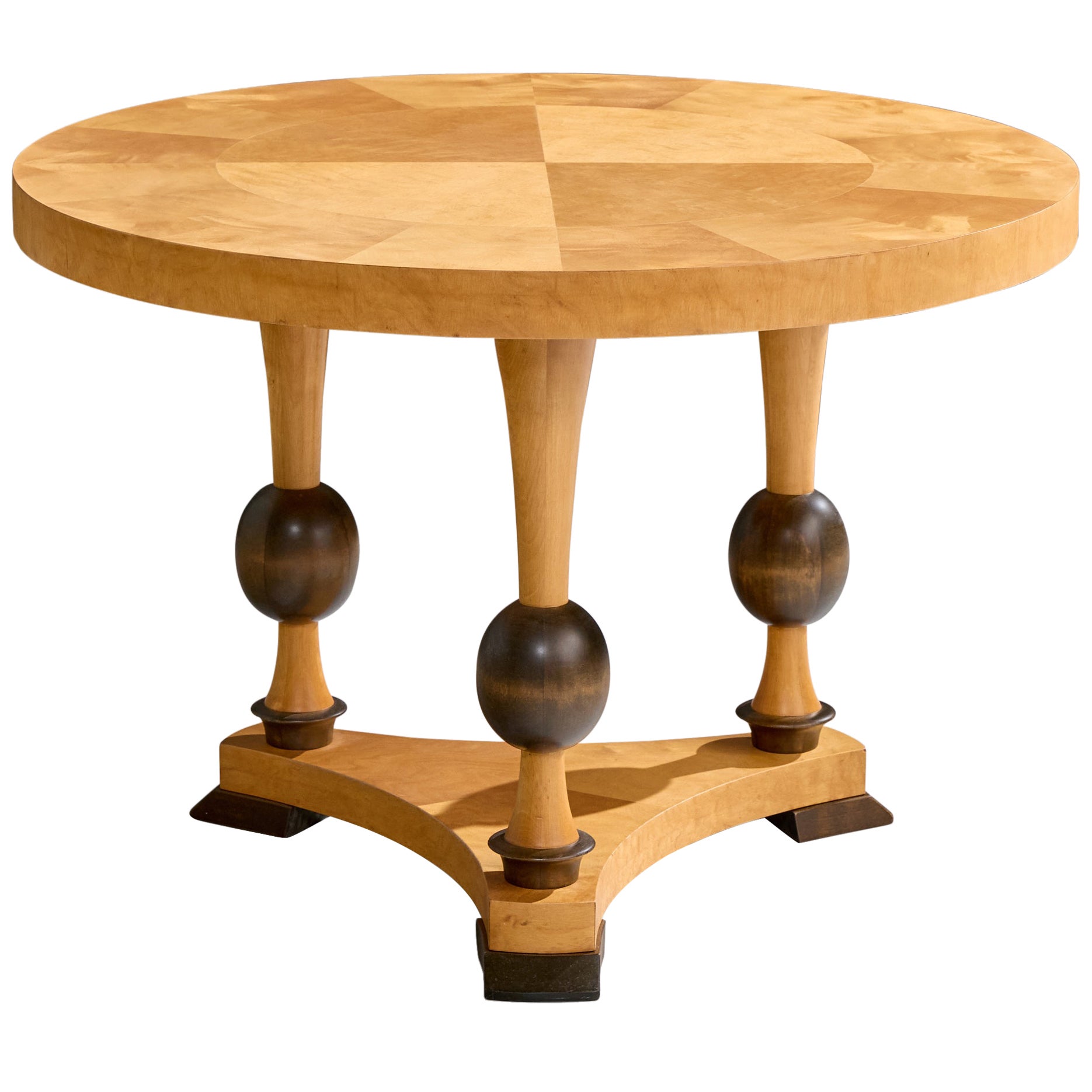 How do you identify 1930s furniture?