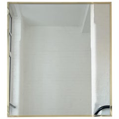 Miroir contemporain rectangulaire surdimensionné Quadris avec cadre intégral en laiton