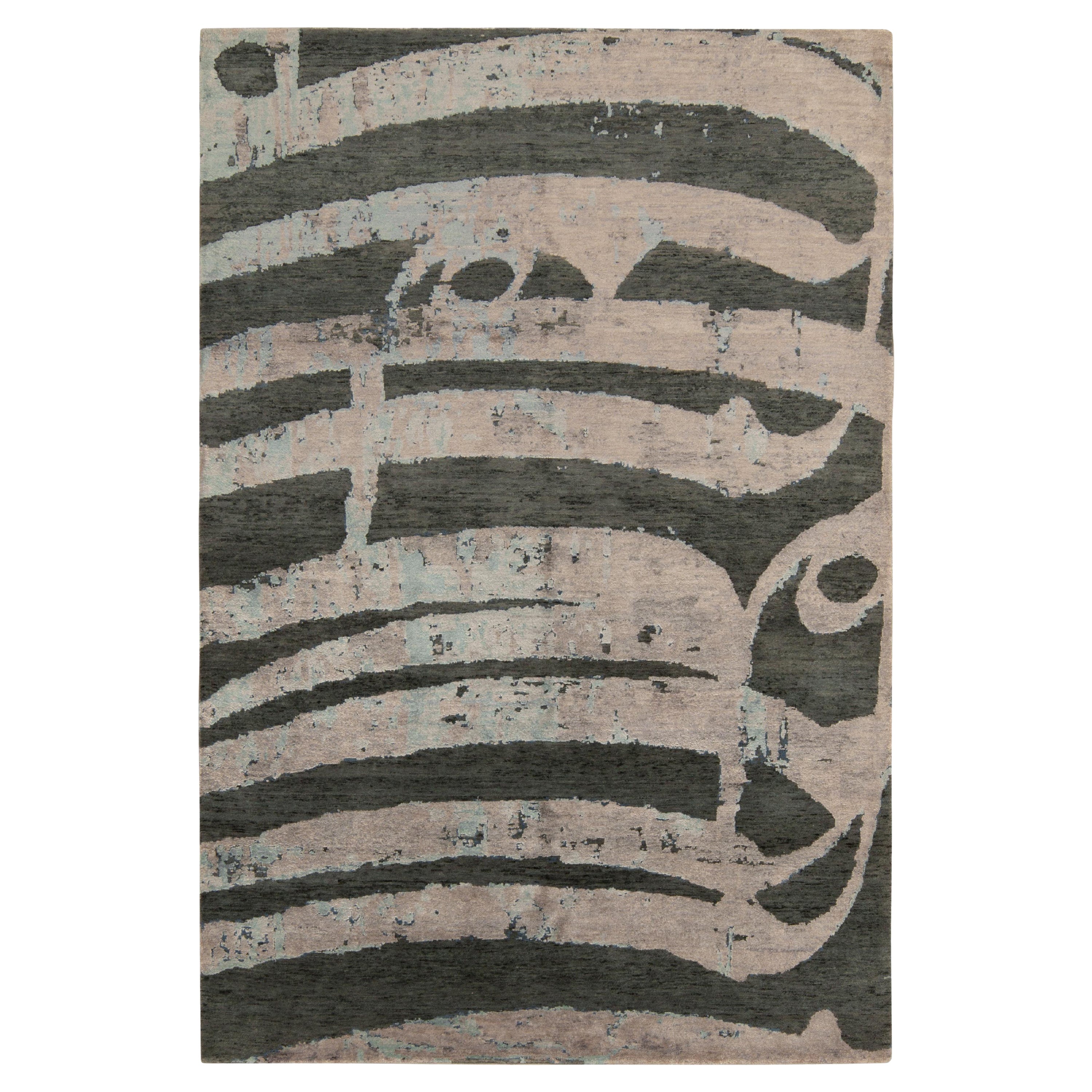 Alfombra moderna Rug & Kilim con motivos abstractos en beige-gris y verde