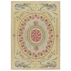 Tapis d'Aubusson antique jaune et rose avec médaillon floral - Rug & Kilim