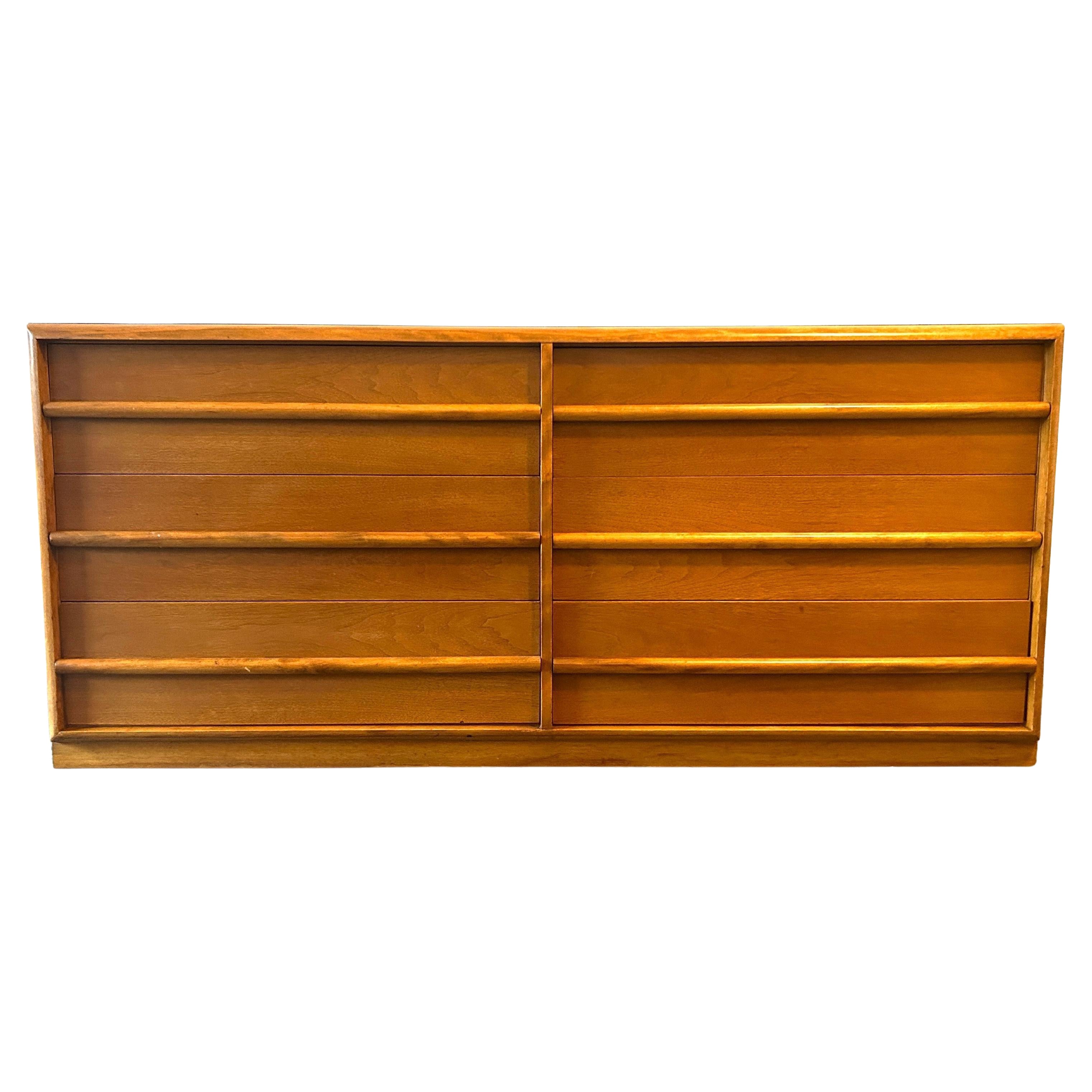 Wonderful Walnut 6 Drawer Dresser by T.H. Robsjohn-Gibbings for Widdicomb