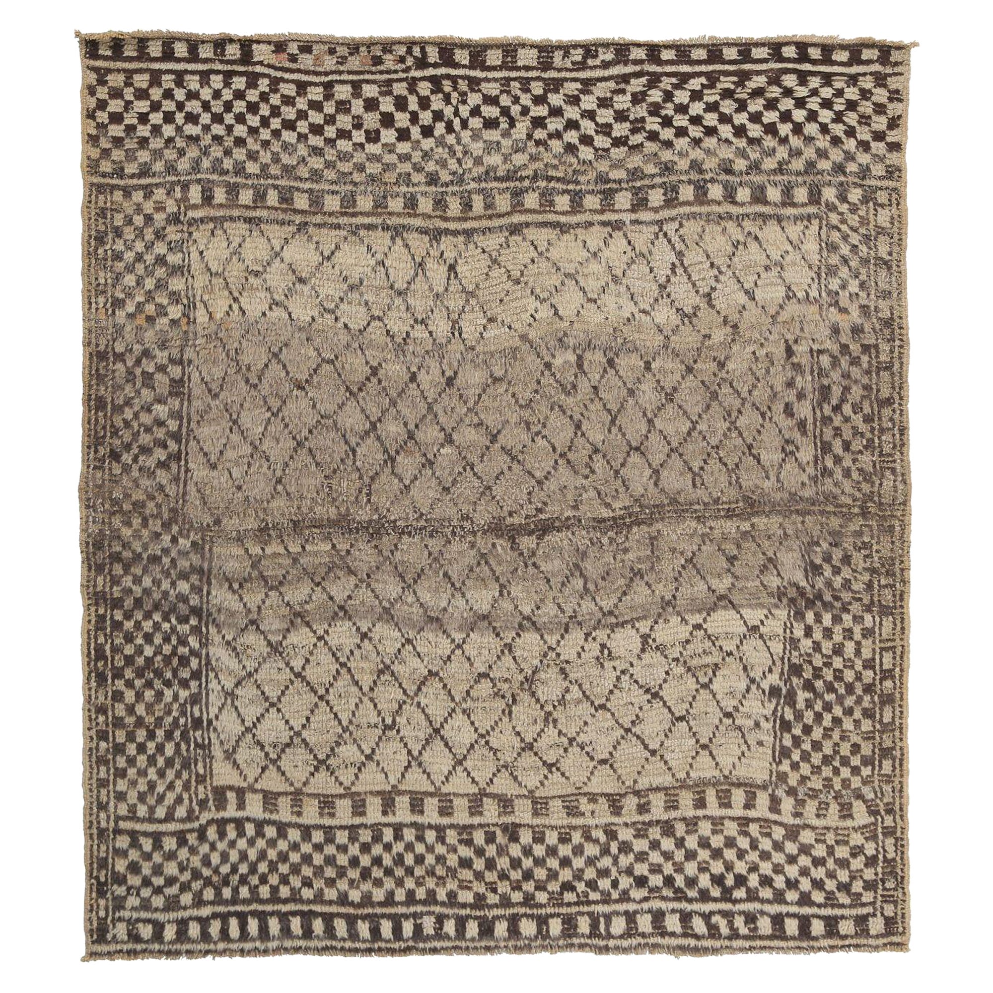 Persian Gabbeh Small Rug - Wool Brown Ivory Design - 97663