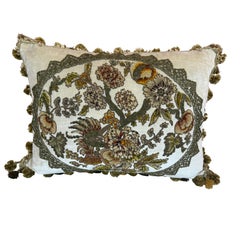 Cojín Bordado Metálico y Chenilla S. XIX