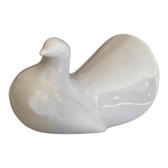 c1950 Art Deco Waylande Gregory Fantail Pigeon Scultura in ceramica