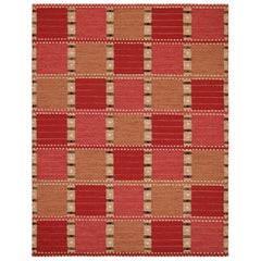 Rug & Kilim's Teppich im skandinavischen Stil mit roten und rosa geometrischen Mustern