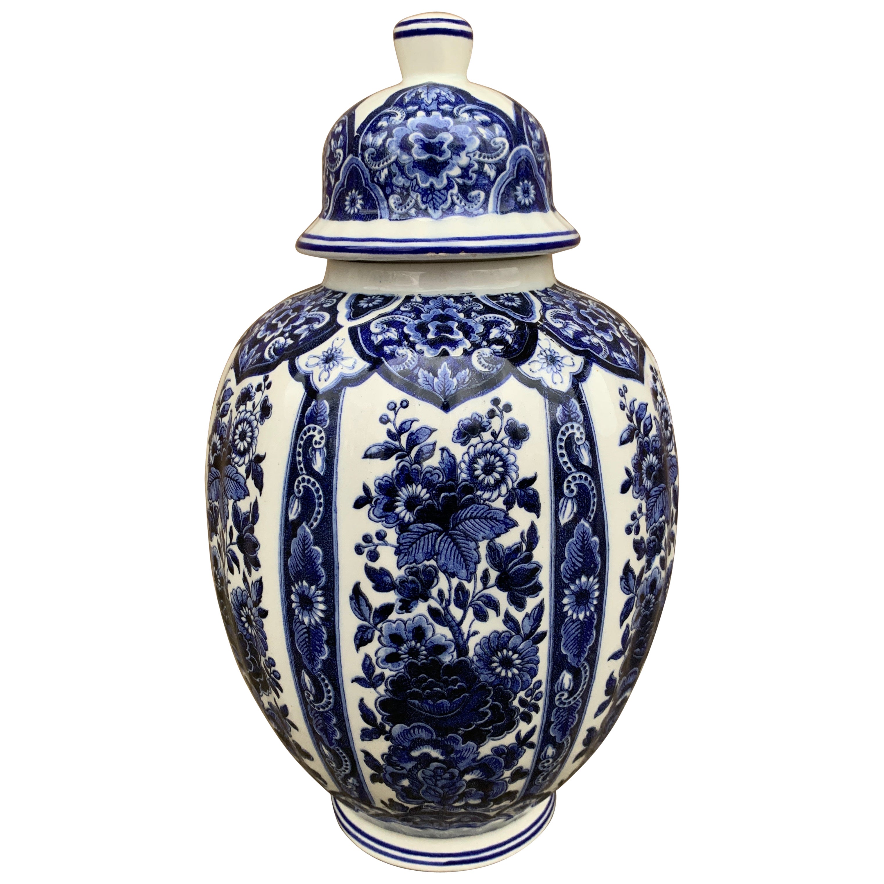 Italian Delfts Blue and White Chinoiserie Porcelain Ginger Jar by Ardalt