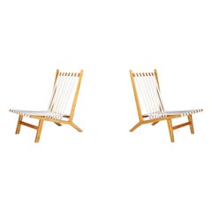 Pair of Scandinavian Mid-Century Lounge Chairs in Beech with New Canvas Straps