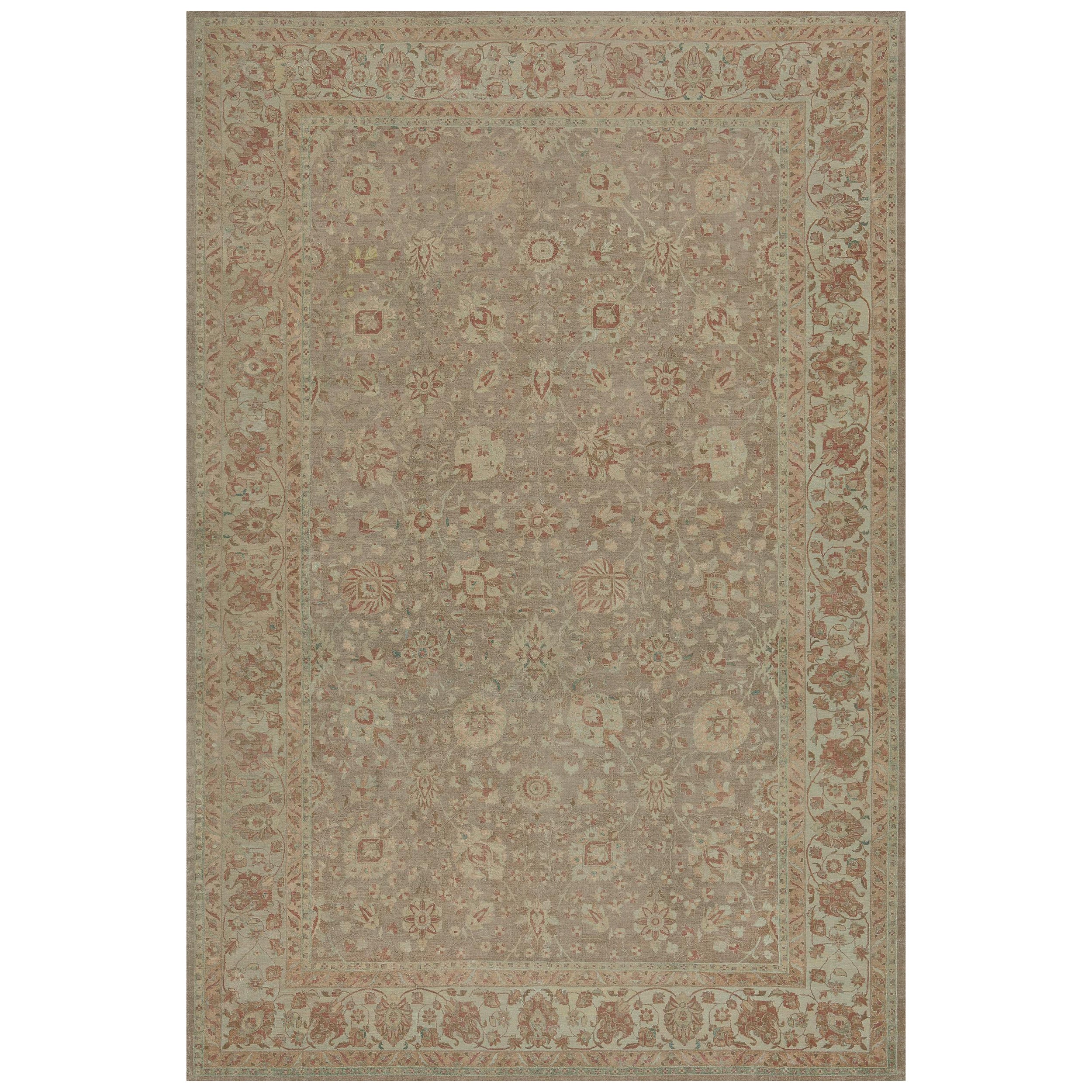 Übergroßer Perserteppich aus brauner Wolle mit Blumenmuster, Circa 1910
