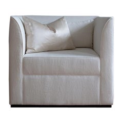 Sillón contemporáneo 'Femme Deep' con lino blanco by Friends&Founders
