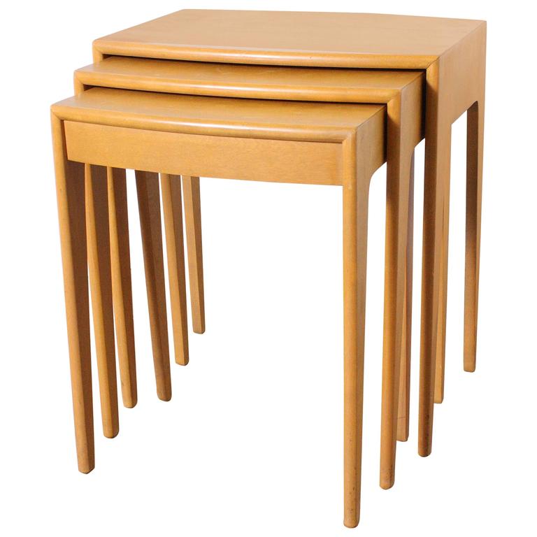 Heywood Wakefield Nesting Tables at 1stDibs