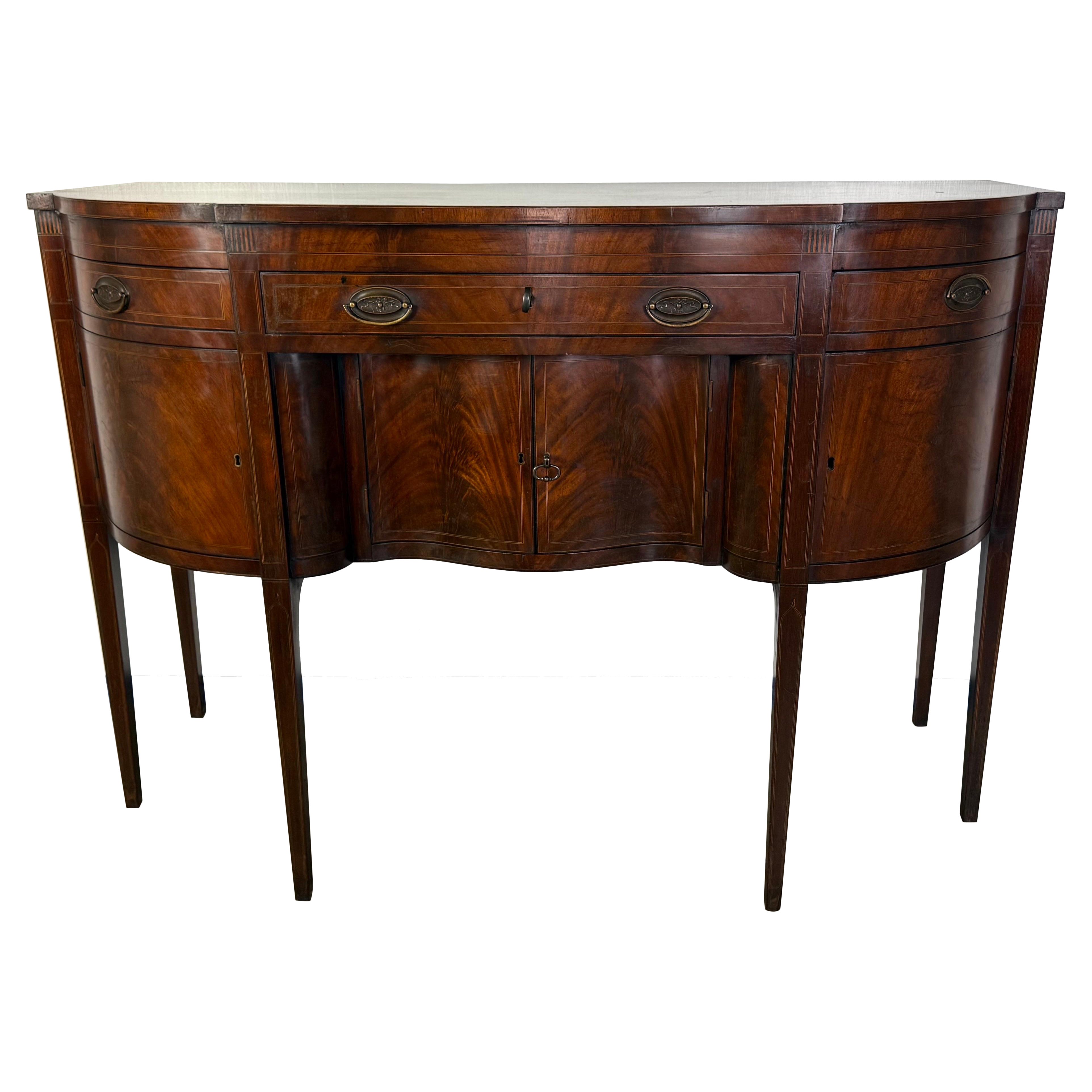 Credenza in stile Feder americano di Williamsburg Restoration
