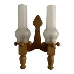 Wall sconce in oak Guillerme et Chambron