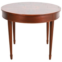 Tavolo da gioco o da colazione in mogano intarsiato Baker Furniture Feder