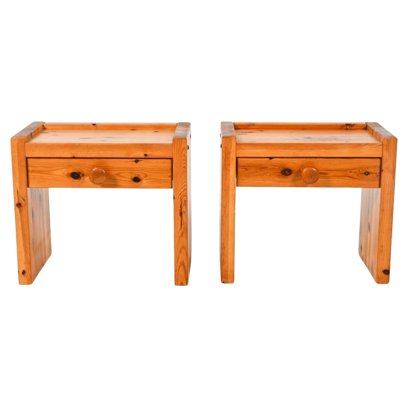 Pair of Scandinavian solid Pine single drawer nightstands with carved knob