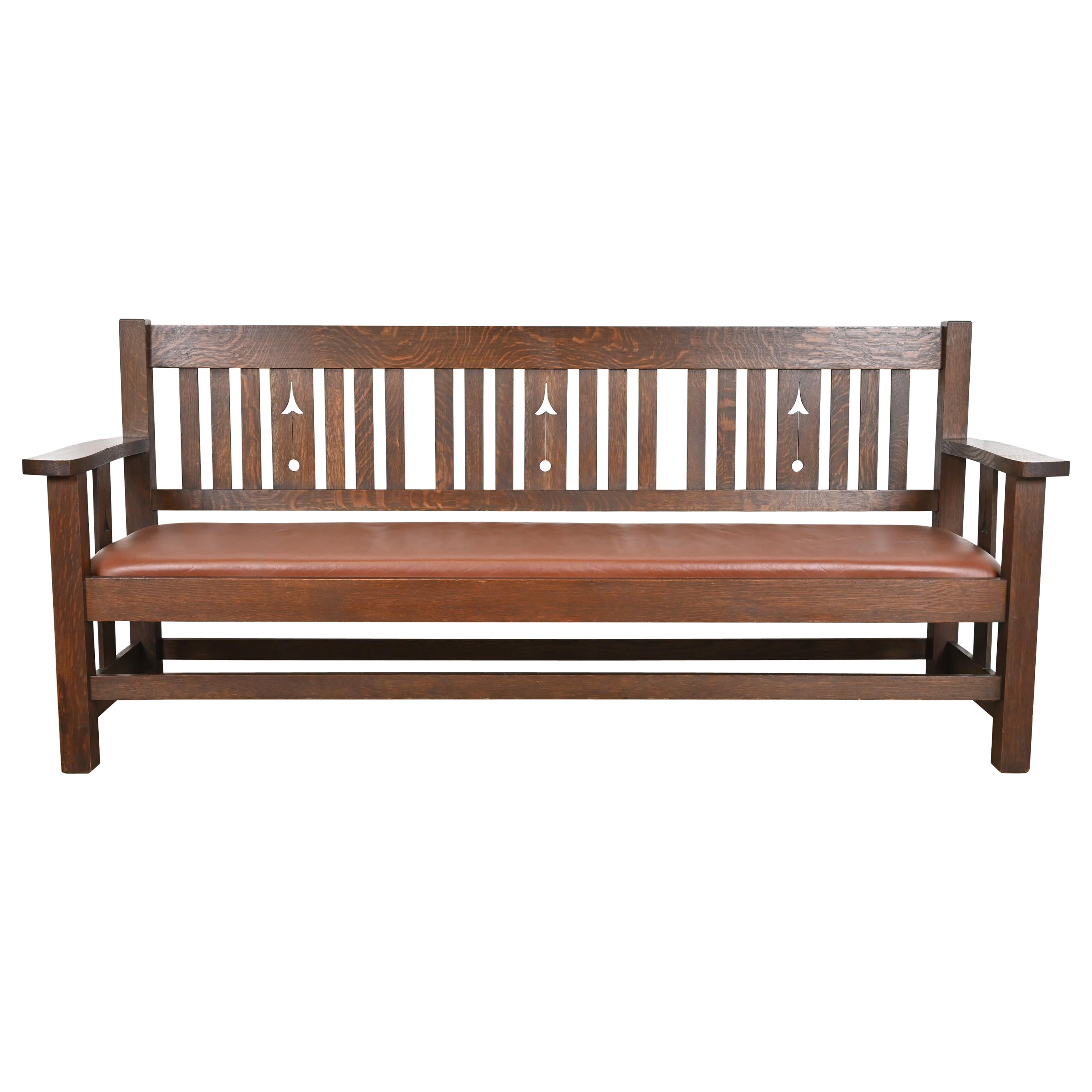 Limbert Antique Mission Oak Arts & Crafts Settle Sofa, Circa 1900