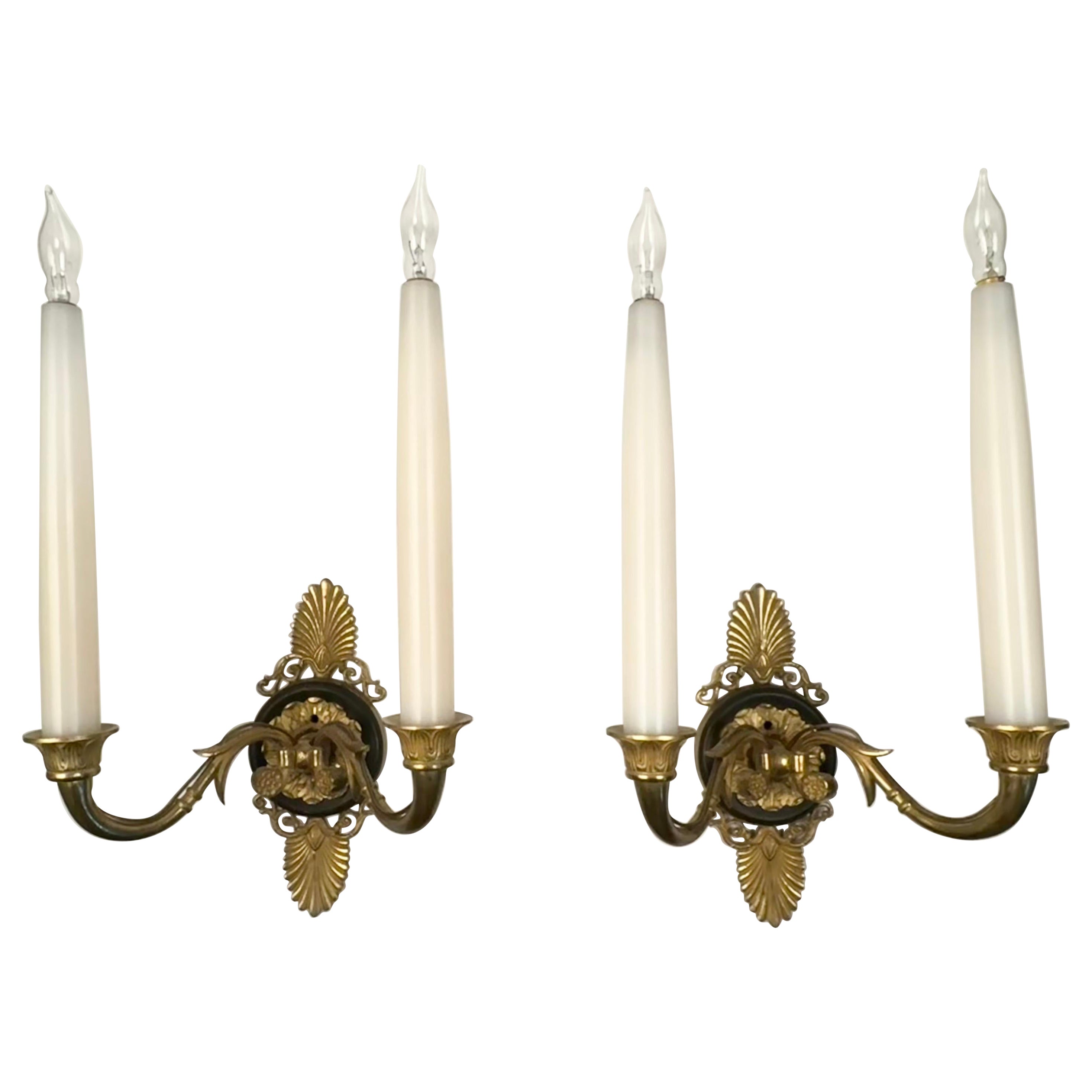 Pareja de Apliques de Dos Luces Estilo Imperio Francés