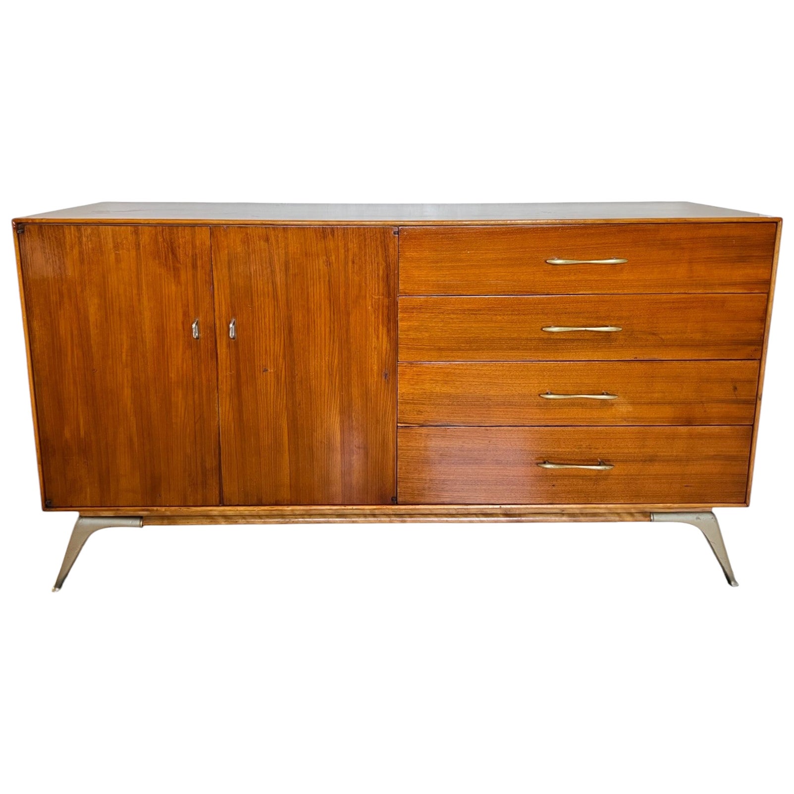 Mid-Century Modern R-Way Anrichte aus Nussbaum, 1960er Jahre