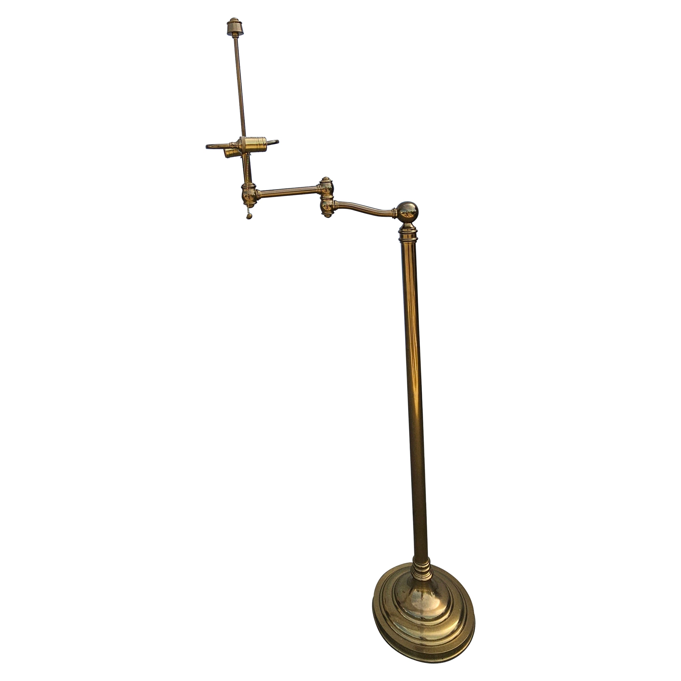 Mid Century Brass Swing and Extension Arm Stehleuchte