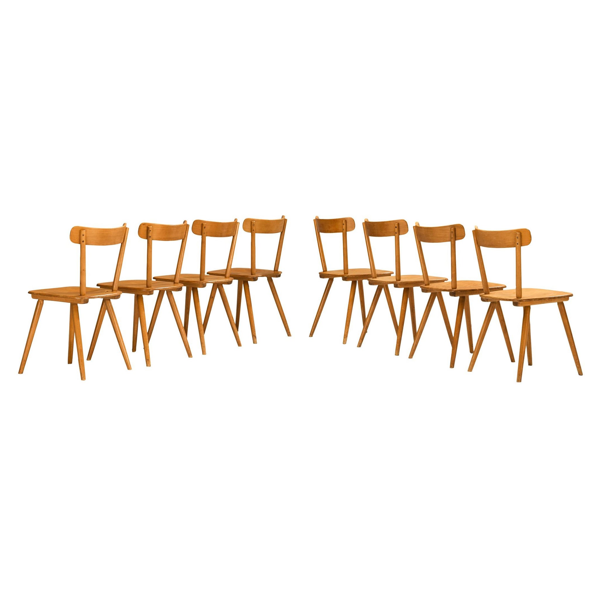 Large Set of Mid-Century Modern Dining Chairs in Blonde Wood For Sale