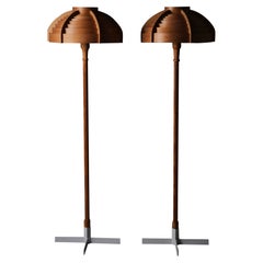 Pareja de lámparas de pie modelo '129' de Hans-Agne Jakobsson, Suecia, años 60