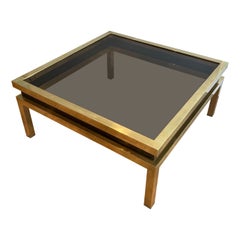 Mesa de centro de latón lacado en negro y tapa de cristal ahumado de Guy Lefèvre