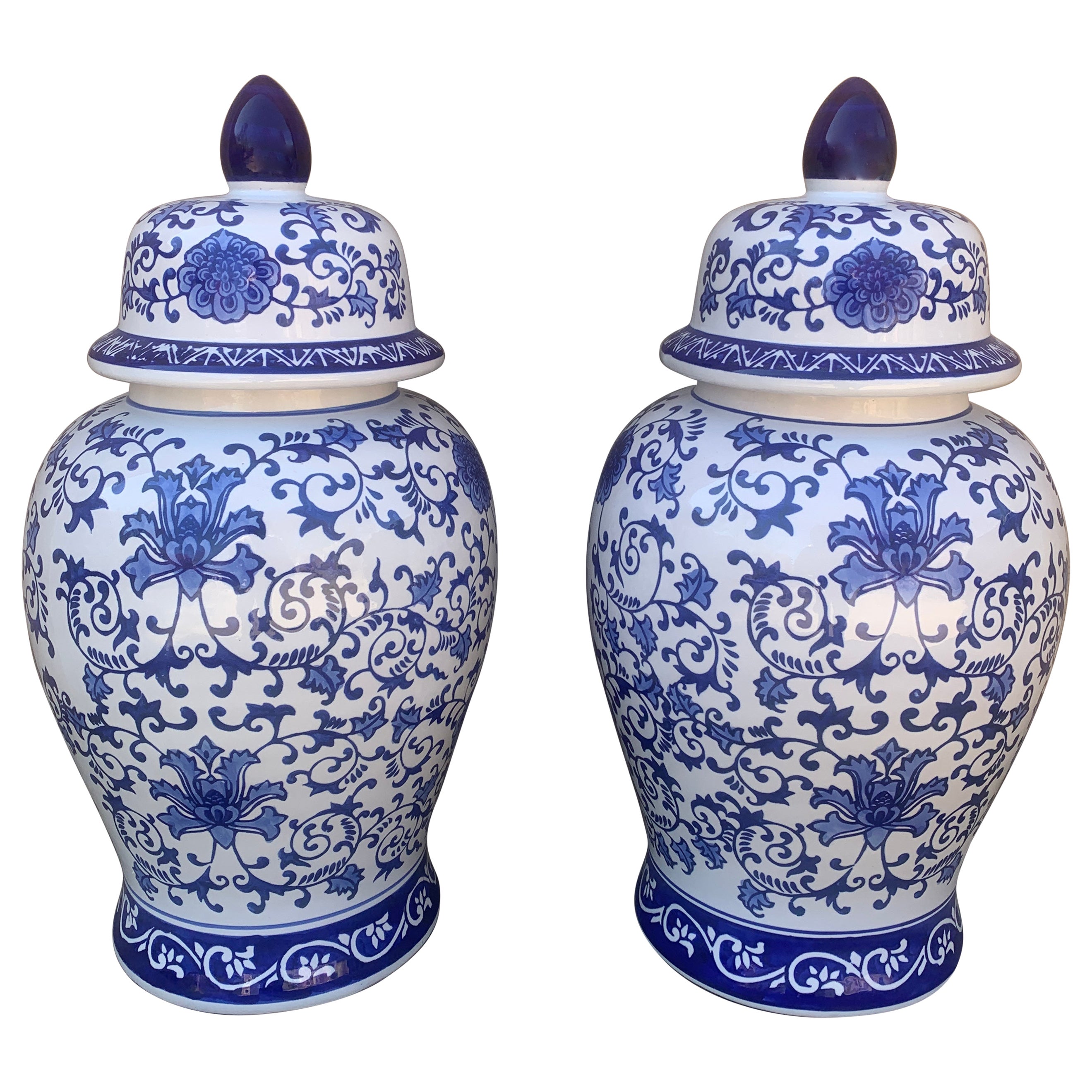 Chinoiserie Large Blue and White Porcelain Ginger Jars, Pair