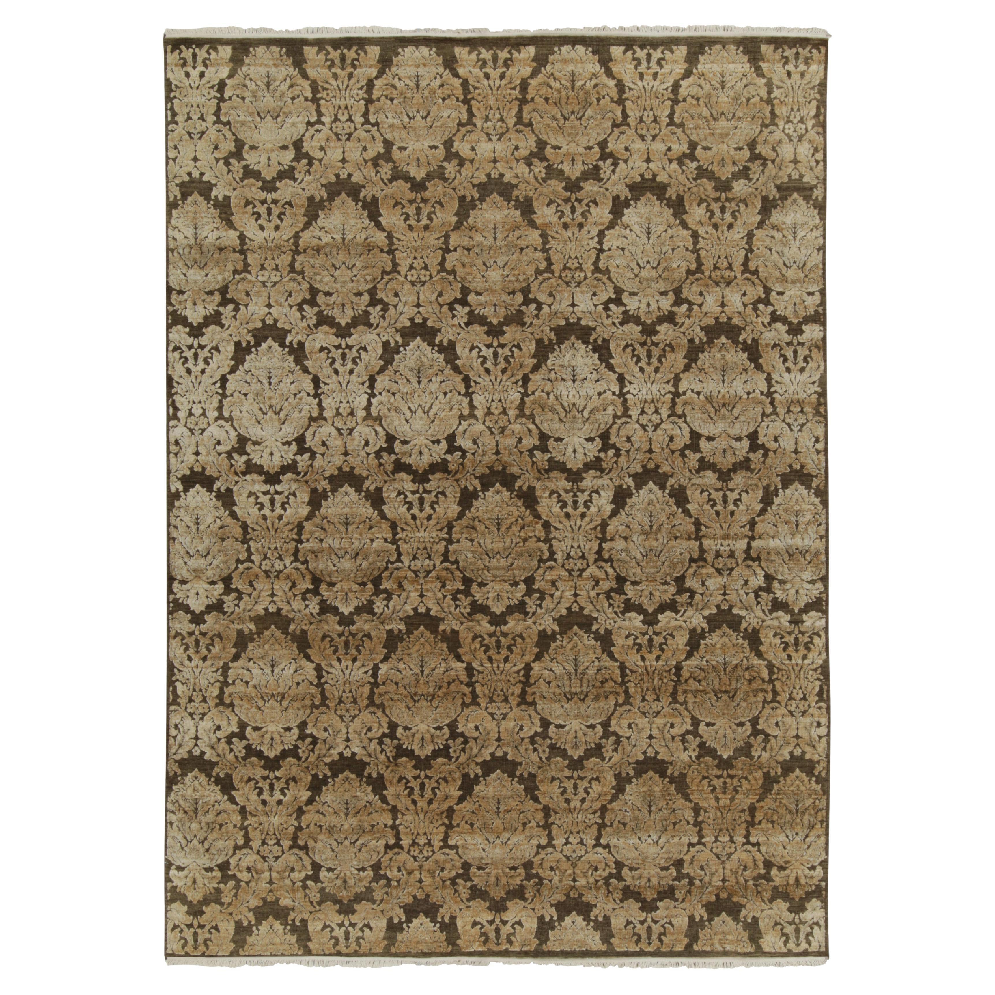 Rug & Kilim's Classic Italian style rug in Brown with Gold Floral Patterns (tapis classique de style italien en brun avec des motifs floraux dorés)