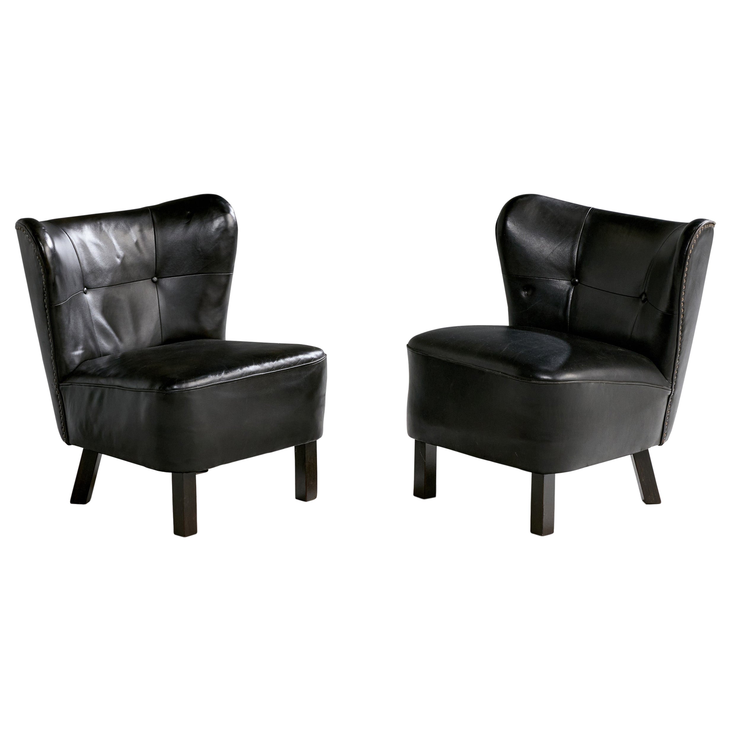 Danish Designer, Slipper Chairs, Wood, Leather, Denmark, 1940s