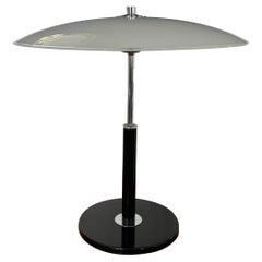 Lampada Ikea moderna di metà secolo, nera e cromata