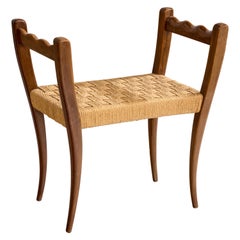 Italienischer Designer, Hocker, Nussbaum, Binsen, Italien, 1940er Jahre