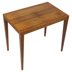 Tavolino modello 31A realizzato in palissandro da Severin Hansen per Haslev Furniture