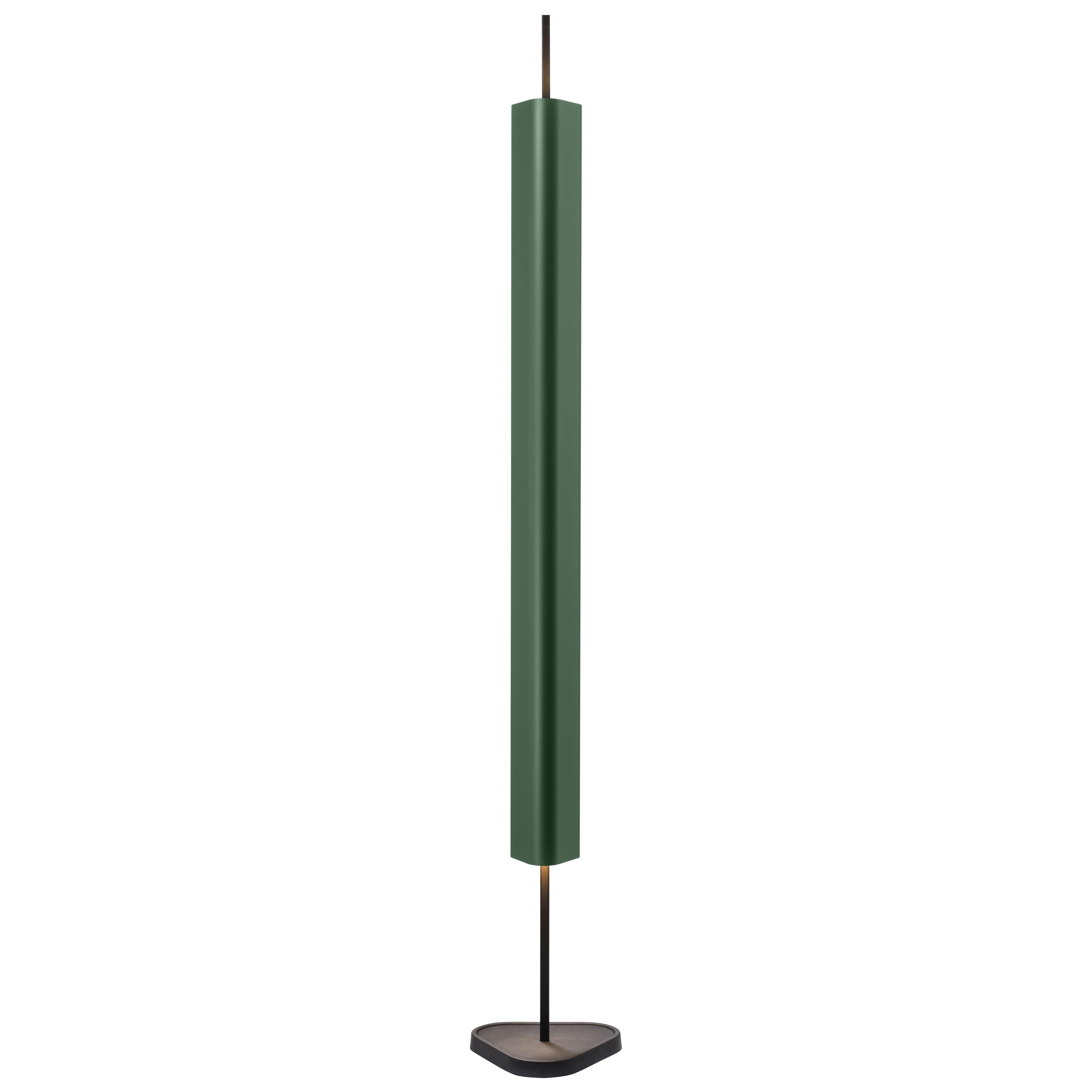 Lampada da terra Emi in alluminio e PMMA in Greene & Greene di Erwan Bouroullec, 2023