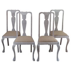 Ensemble de 4 chaises de salle à manger anciennes à dossier en forme d'urne de style Gustavien.A.I.C. C.1920