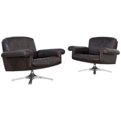 Set of Two DS-31 Leather Lounge Chairs by De Sede
