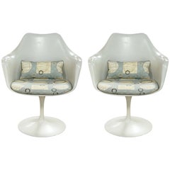 Pair of Vintage Eero Saarinen for Knoll Fiberglass Tulip Armchairs with Tags
