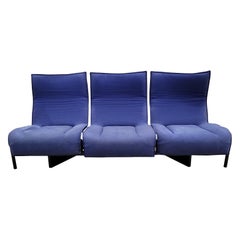 Canapé Veranda bleu à trois places du milieu du siècle dernier par Vico Magistretti pour Cassina