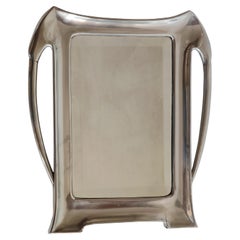 Espejo de pared de metal plateado Francia Art Nouveau de principios de 1900