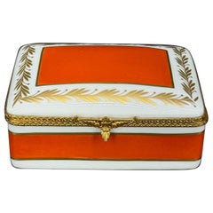 Caja grande de porcelana francesa de Limoges rectangular naranja dorada