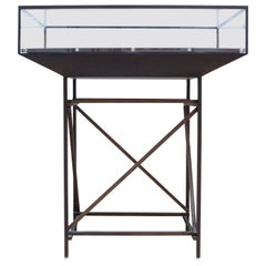 Vitrine en laiton et en verre pour bijoux, argent, sacs ou porte-monnaie, etc.