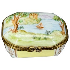 Caja de baratijas velero náutico de porcelana francesa de Limoges
