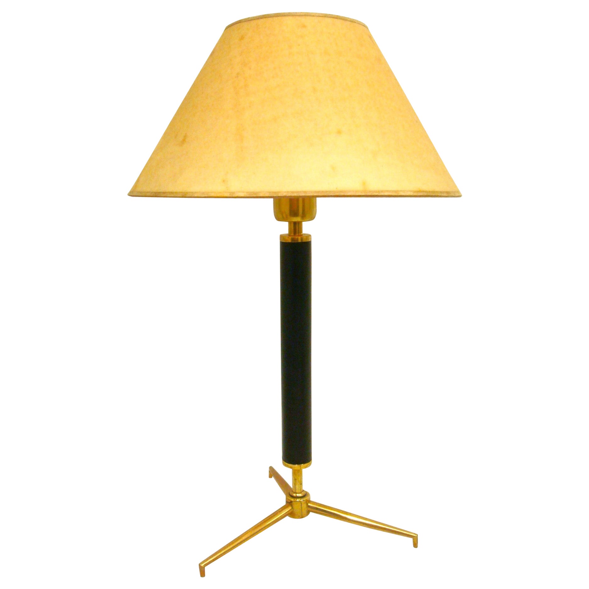Lámpara de mesa de mediados de siglo / vintage de latón y cuero, Austria Años 50